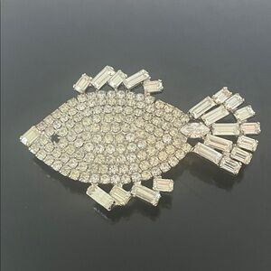 Elegant Silver Tone  Pave Rhinestone Fish Brooch